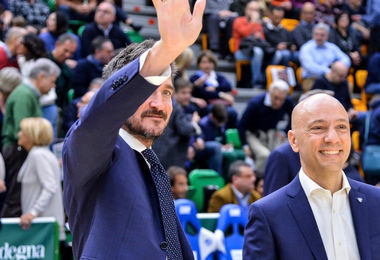 Dentro e fuori dal campo: Gianmarco Pozzecco e Stefano Sardara raccontano la Dinamo