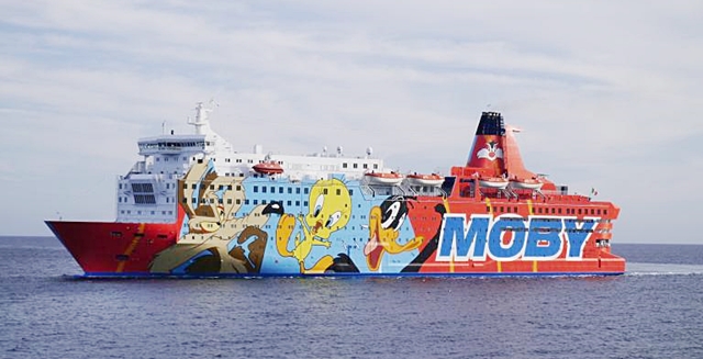 Si lancia dalla nave Moby in arrivo da Civitavecchia verso Cagliari, uomo disperso in mare