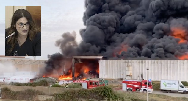 Grosso incendio a Porto Torres, Deiana: “Rogo tossico, si teme disastro ambientale