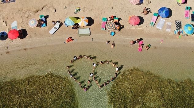 Tramariglio: educazione ambientale in spiaggia con 40 bambini 