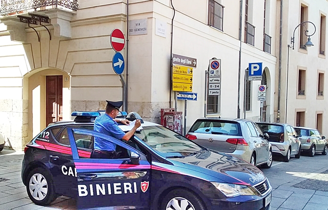 Topo d’auto in trappola dopo il furto su tre auto, i Carabinieri lo arrestano: ecco di chi si tratta