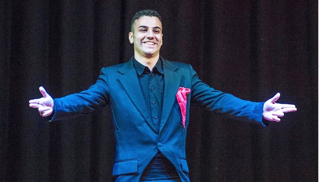 Michele Cabras, in arte Mycras, 22 anni, illusionista di Cagliari: è lui il giovanissimo vincitore del Trofeo internazionale di Magia