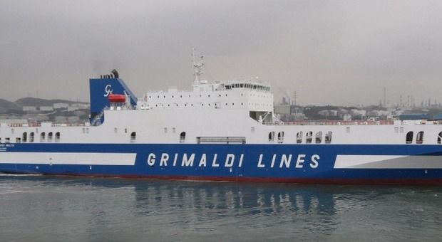 Incidente su un cargo Grimaldi fra Cagliari e Porto Torres: un morto e un ferito