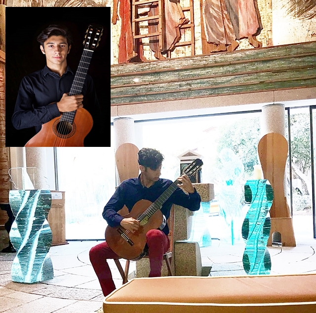 Davide Mascia, 17 anni di Esterzili: la sua chitarra è diventata il suo secondo ‘abito’. VIDEO
