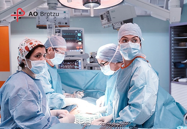 Trapianti al Brotzu, lo staff chirurgico è tutto al femminile: “Il 2020 inizia col segno della generosità”