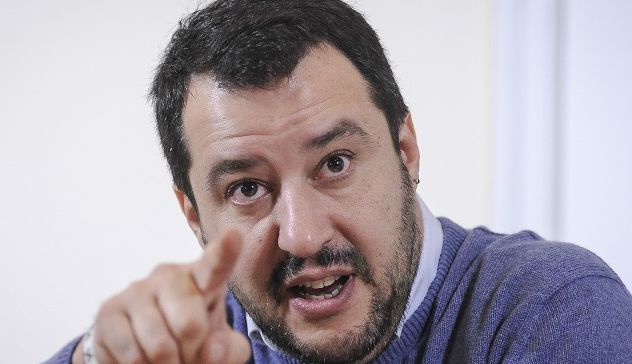 Migranti. Salvini: “Li fanno arrivare per guadagnare quattrini” 