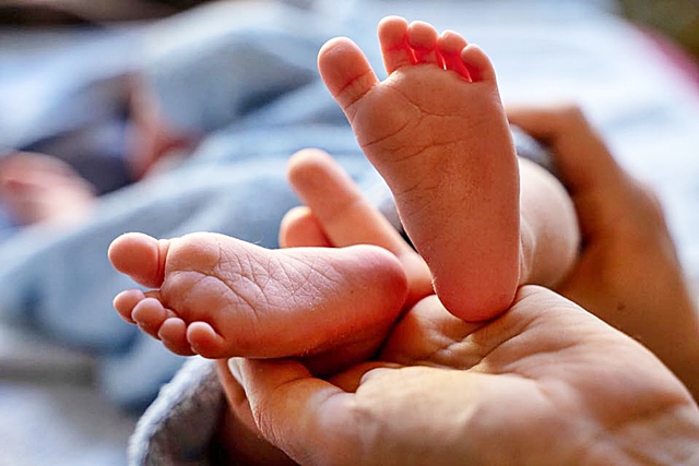 Coronavirus, la bellissima notizia al Policlinico: è nato il primo bimbo al pre-triage