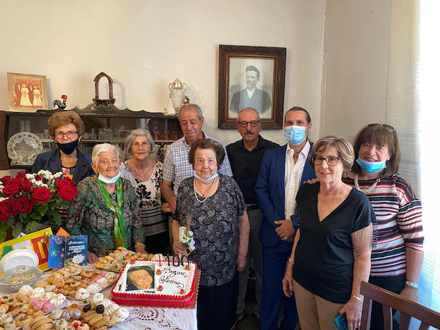Porto Torres. La signora Caterina Piga festeggia 100 anni