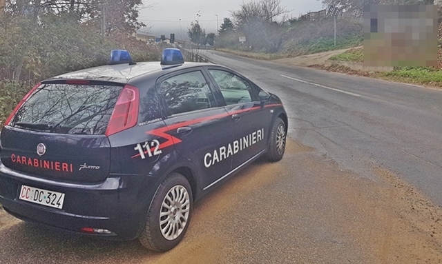 Il nervosismo lo tradisce, pusher scoperto dai Carabinieri con due chili di cocaina in auto