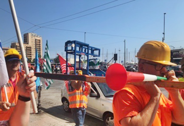 Porto Canale, timore per 211 lavoratori. Cisl: “Decreto legge agosto non se ne parla, prolungate subito la cassa integrazione”