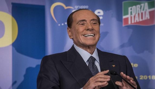 Berlusconi ancora positivo: rinviata udienza Ruby ter