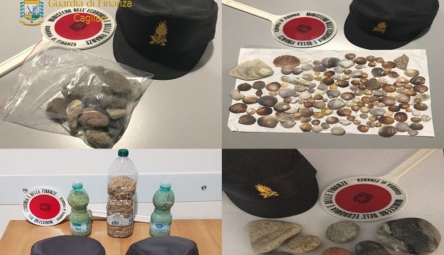 Souvenir dalle spiagge sarde: sequestrate 192 pietre e conchiglie e 3 bottiglie piene di sabbia