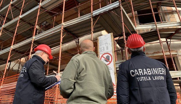Manca la sicurezza sul lavoro: controlli dei Carabinieri a Budoni e San Teodoro