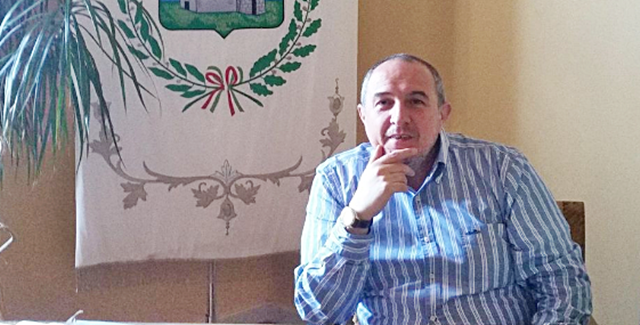 Covid, il monito del sindaco Angelo Sini: “Abbiamo 20 positivi al virus, vi raccomando prudenza e attenzione”