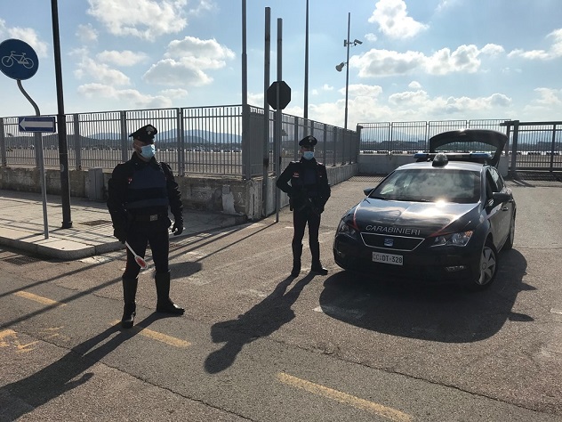 Controlli alla circolazione stradale e coprifuoco: tre denunce per guida in stato di ebrezza a Olbia