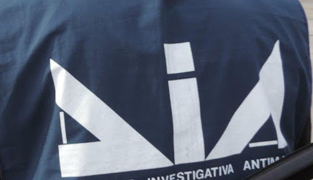 Elicotteri in volo anti 'Ndrangheta: blitz anche in Sardegna 