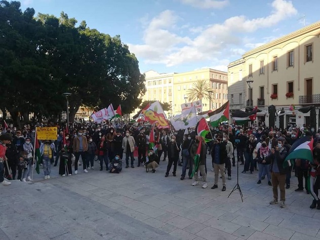 Cagliari. Manifestazione di solidarietà: 