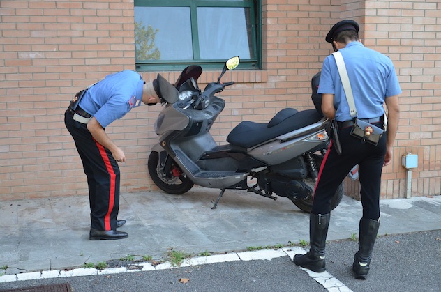 Trovato con uno scooter rubato a Quartu: nei guai 18enne di Maracalagonis 