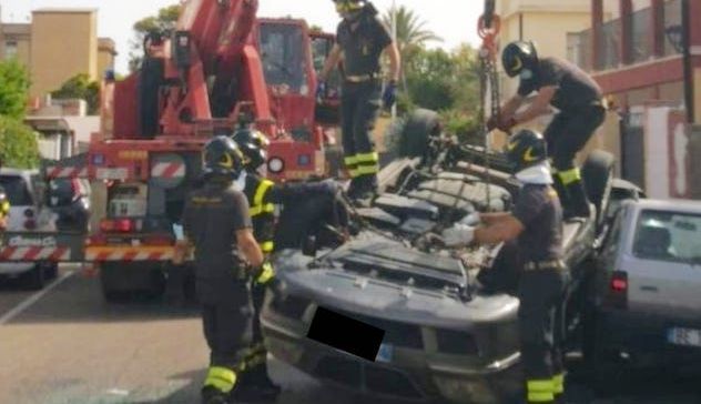 Cagliari. Incidente tra tre auto: c’è un ferito grave 