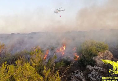 Ancora attivi incendi a Santu Lussurgiu e Suni-Bonarcado
