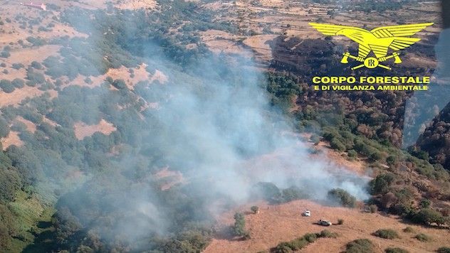 Incendi. Torna la paura a Santu Lussurgiu: In azione tre elicotteri