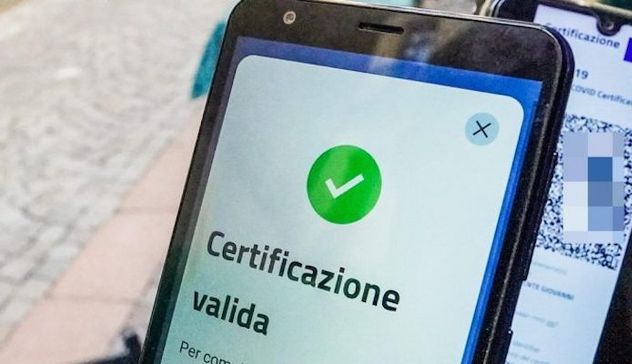L'Italia è una repubblica…fondata sul green pass