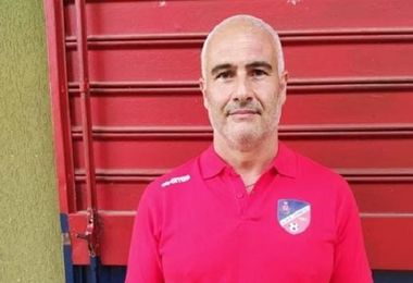 Dramma a Usini: l'allenatore della Juniores si accascia in campo e muore