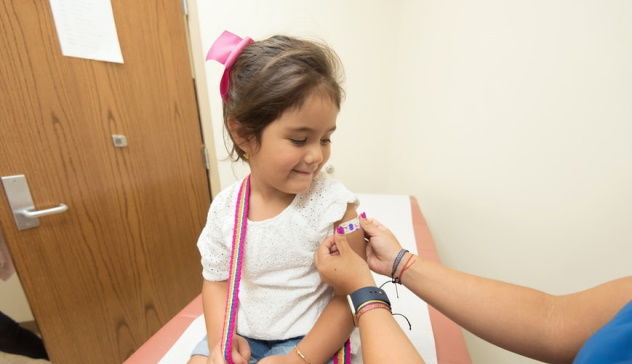 Coronavirus, Rezza: “Vaccino ai bimbi guariti? Non voglio sbilanciarmi, presto una circolare