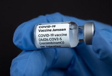 Vaccini: aumento degli anticorpi con richiamo J&J a 6 mesi da Pfizer 