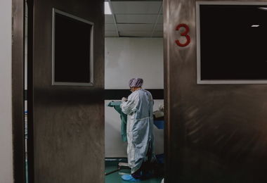  Carenza medici a Oristano: 'dottoressa in turno 18 ore consecutive' 