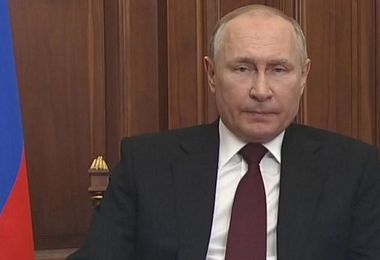 Putin: “Non accetteremo pagamenti in dollari o euro per il gas” 