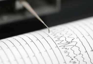 Scossa di magnitudo 4.2 sulla costa siracusana
