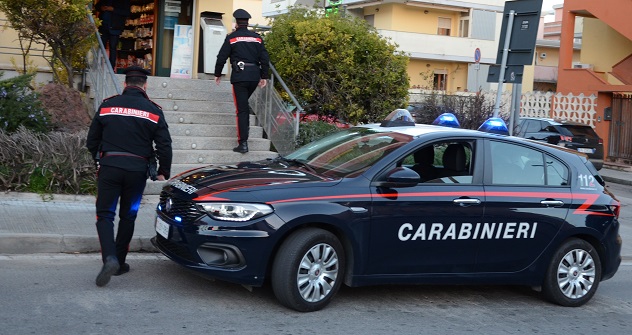 Furti in attività commerciali di Carbonia: arrestata una 49enne