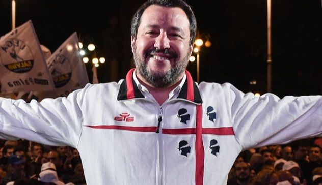 Attivista sardo condannato per minacce per un post contro Salvini