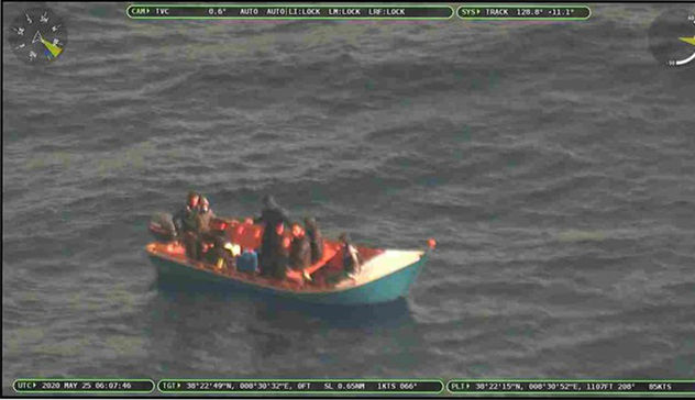 Migranti: Gdf intercetta barca con 8 persone in Sardegna 