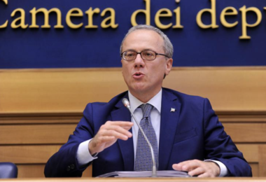 Elio Vito lascia Forza Italia e si dimette da deputato