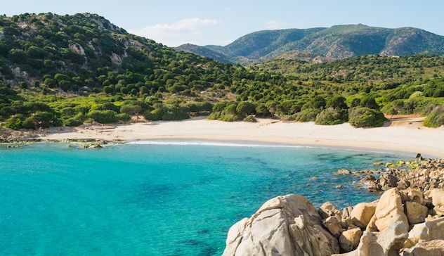 Vele blu: il mare più bello è in Sardegna