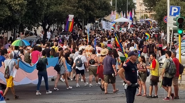 Sassari. Migliaia di partecipanti da tutta l'isola per il Sardegna Pride