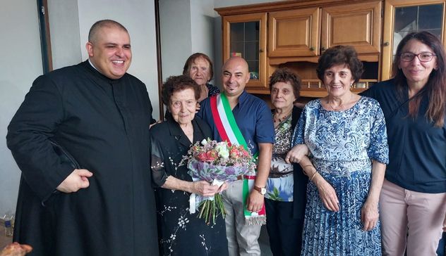 Florinas in festa per i 100 anni di nonna Rita
