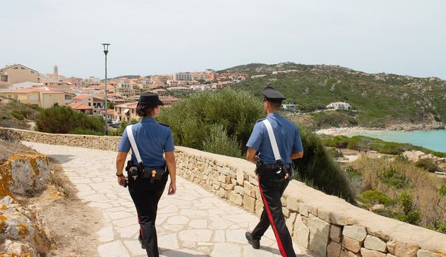Suicidio sventato a Santa Teresa. Carabiniere salva padre di due figli
