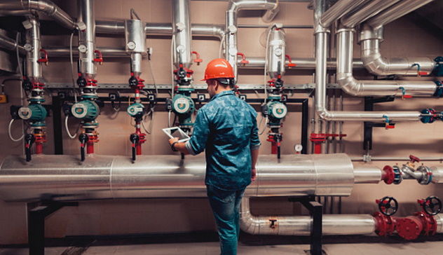 Gazprom chiude i rubinetti all’Europa, Eni: “Arriverà il 25% di gas in meno”