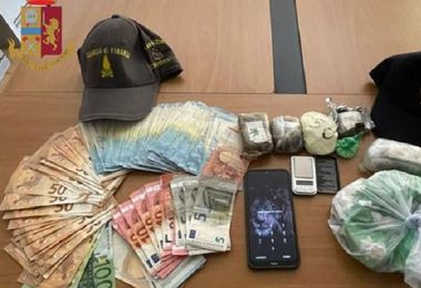 Contrasto allo spaccio di stupefacenti, due arresti a Iglesias