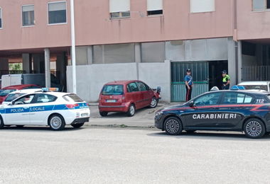 Cagliari. Riparava veicoli in un’autofficina abusiva e percepiva illegalmente il Reddito di cittadinanza, 66enne arrestato